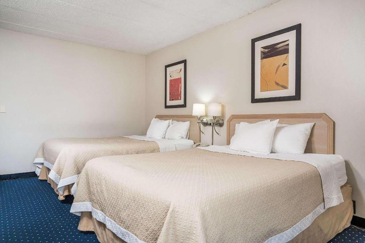 Days Inn Hotel & Conference Center La Crosse Dış mekan fotoğraf