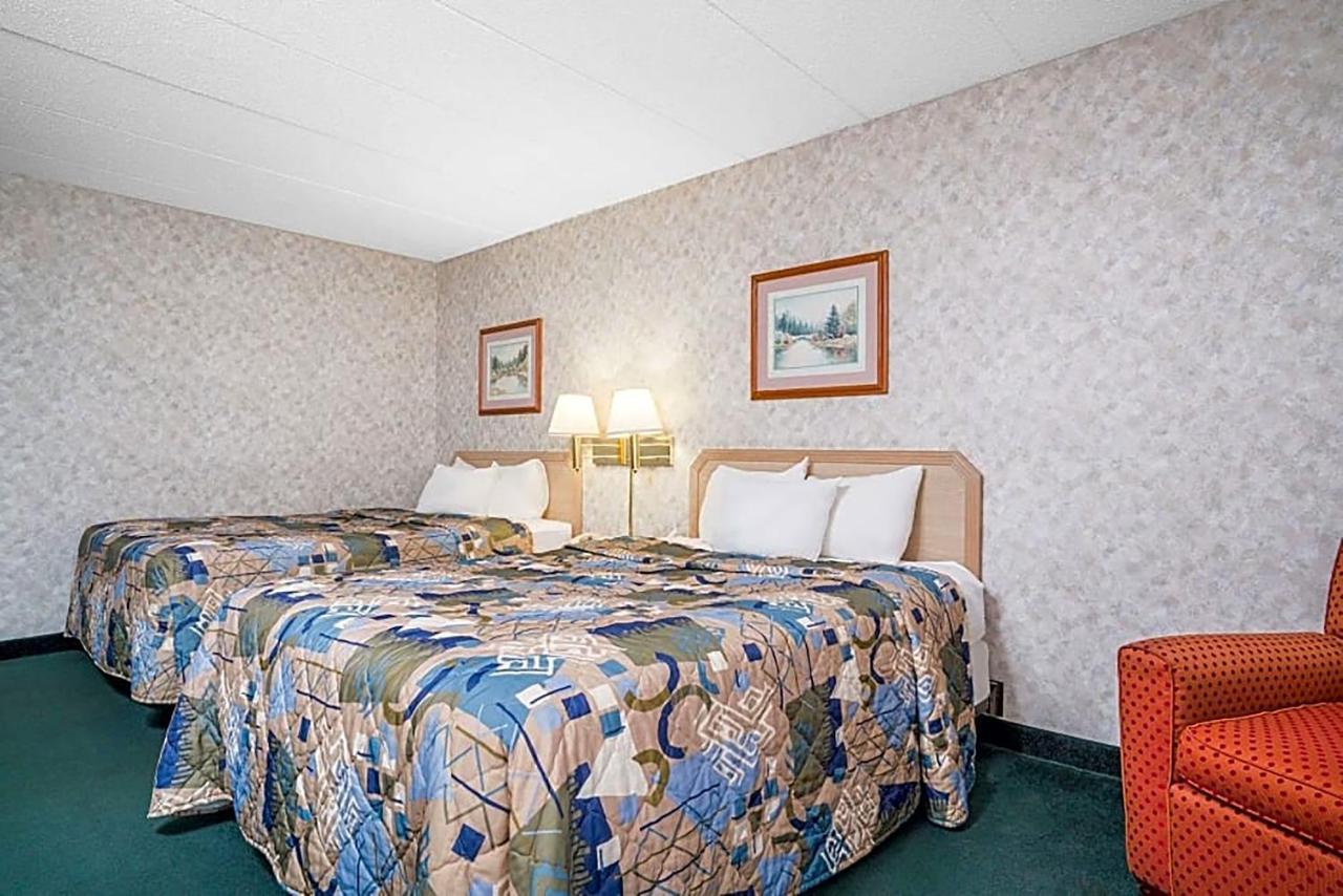 Days Inn Hotel & Conference Center La Crosse Dış mekan fotoğraf