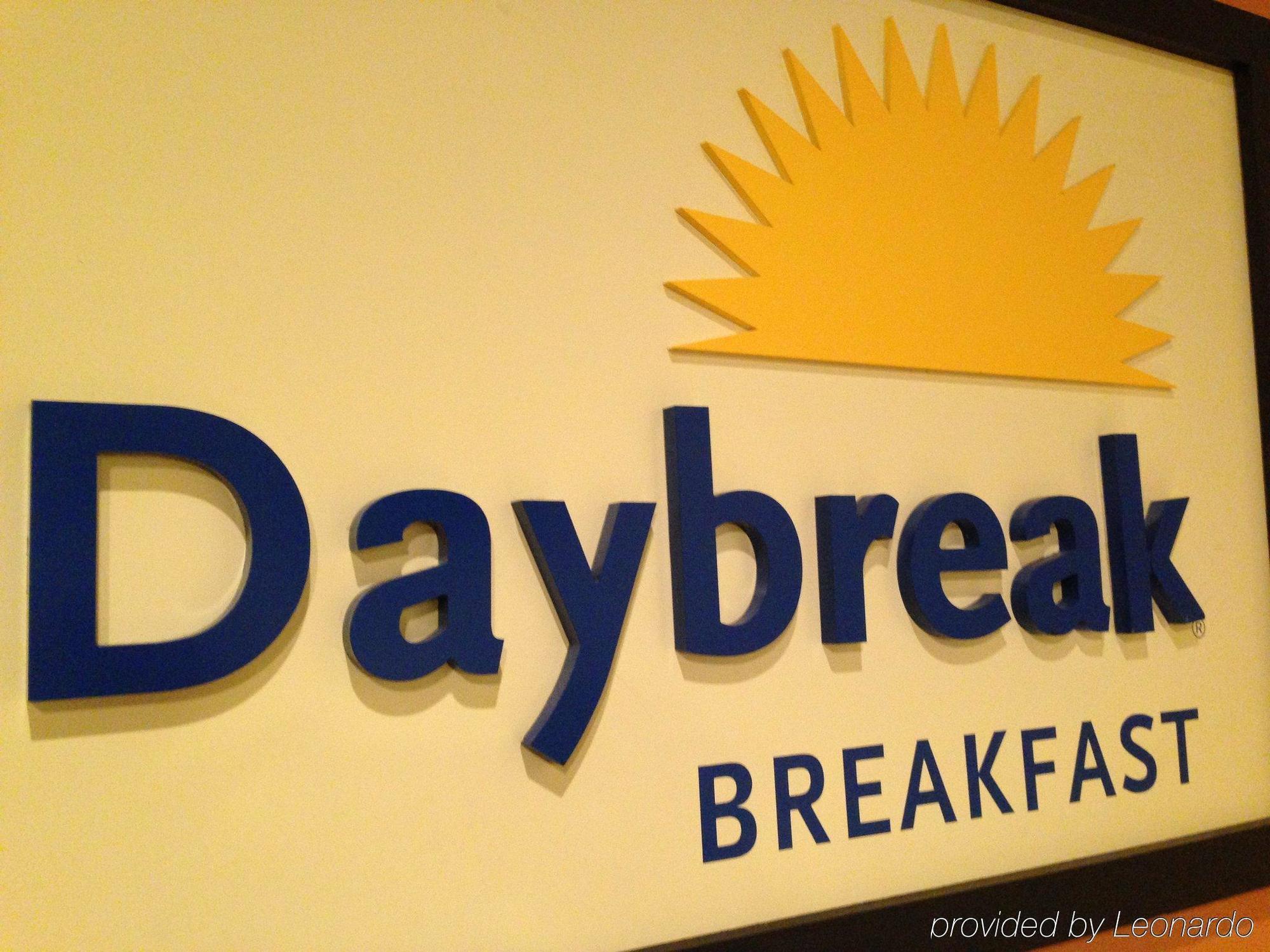 Days Inn Hotel & Conference Center La Crosse Dış mekan fotoğraf