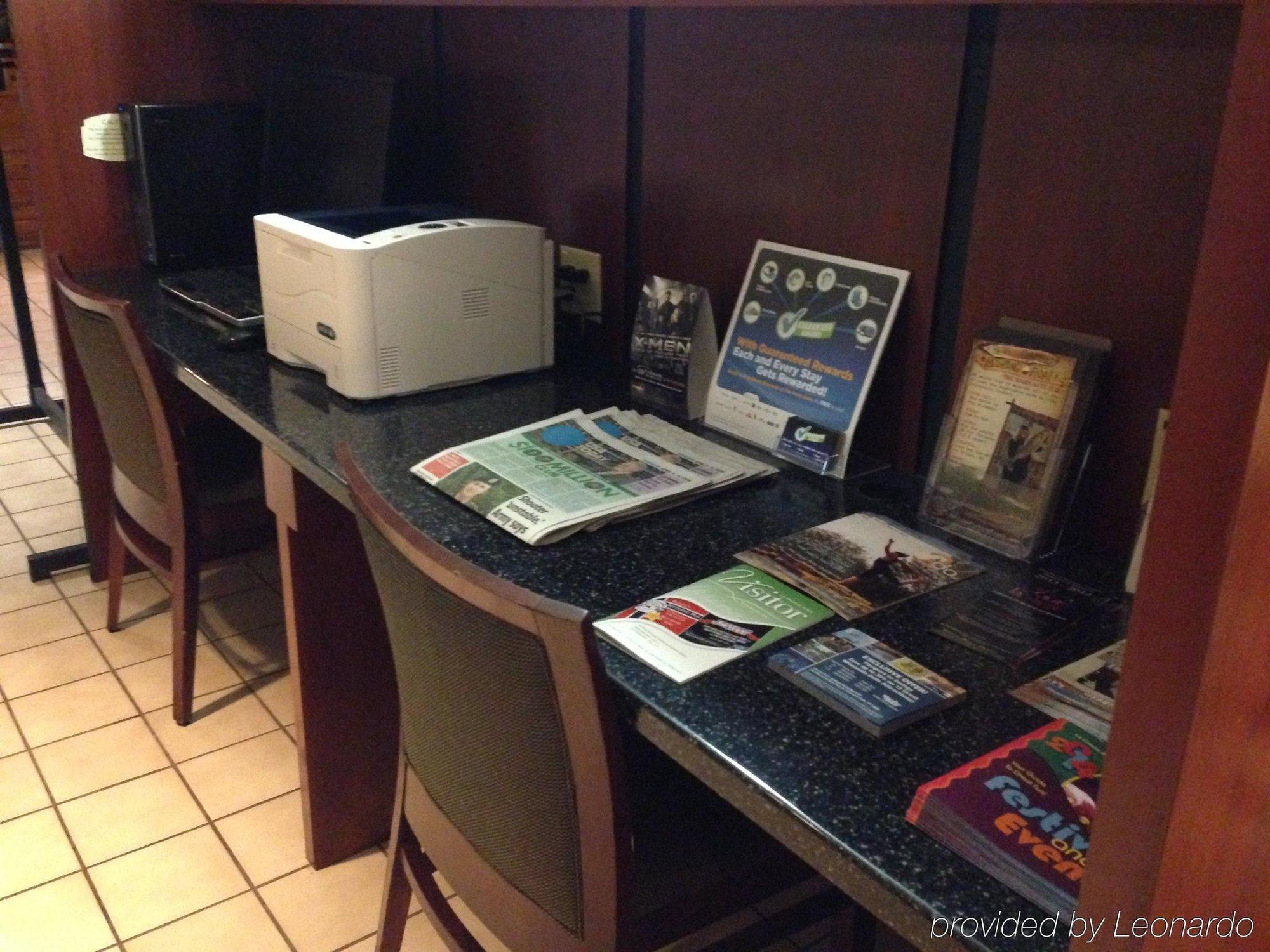 Days Inn Hotel & Conference Center La Crosse Dış mekan fotoğraf